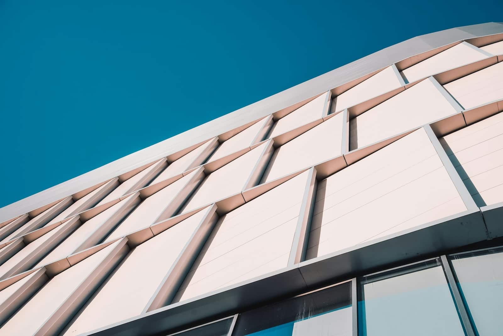 ETF buffer : définition, fonctionnement, avantages et risques (guide 2026)